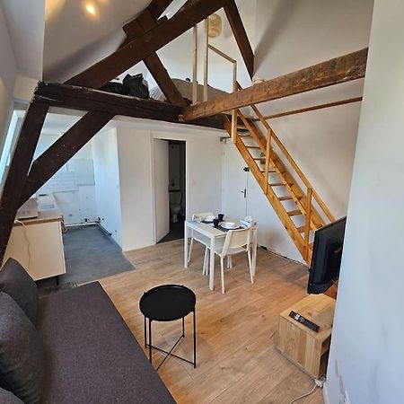 Апартаменты Loft - Metro - Gare Туркуэн Экстерьер фото